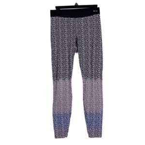 Cabi, Gray animal print easy leggings, Medium